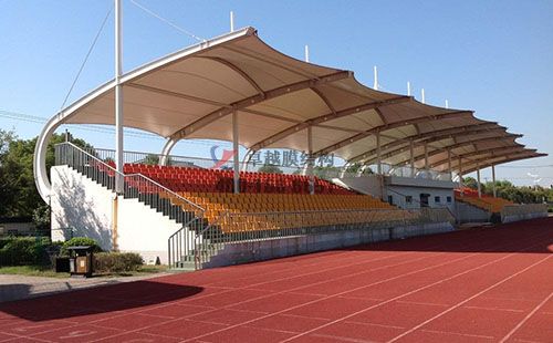      臨夏膜結構舞臺【臨夏現(xiàn)代職業(yè)學院舞臺】設計施工案例