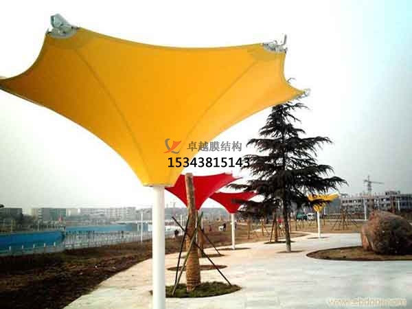 汕頭景觀(guān)<font color='red'>張拉膜結(jié)構(gòu)</font>遮陽(yáng)棚【生產(chǎn)廠(chǎng)家】