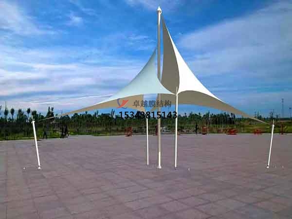 揚(yáng)州<font color='red'>張拉膜結(jié)構(gòu)</font>景觀設(shè)計施工【案例圖片】