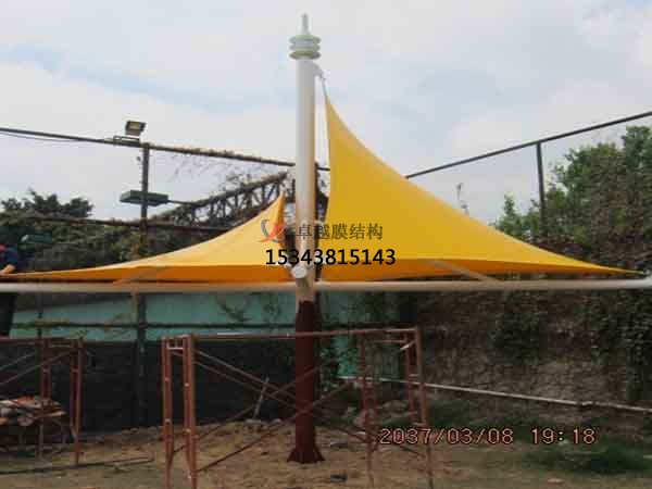 大慶市景觀<font color='red'>張拉膜結(jié)構(gòu)</font>遮陽(yáng)棚【生產(chǎn)廠家】