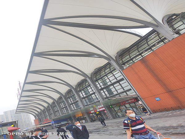 【PTFE膜結構】上?；疖囌灸そY構頂蓋