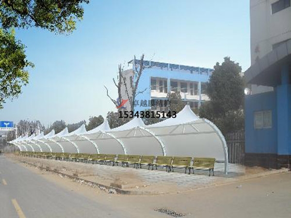 萊蕪市膜結(jié)構(gòu)雨棚工程設計施工案例 　　