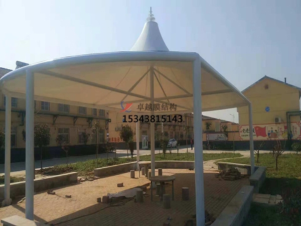 江門膜結(jié)構(gòu)雨棚工程設計施工案例 　　