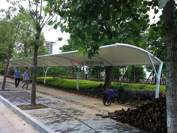 膜結(jié)構(gòu)雨棚遮陽棚效果怎么樣？