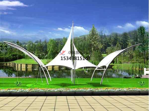 許昌商業(yè)廣場<font color='red'>張拉膜結構</font>景觀棚/雨棚設計搭建