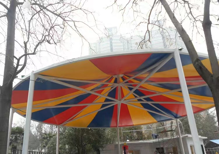 炎炎夏日，游樂場遮陽棚引領(lǐng)清涼潮流