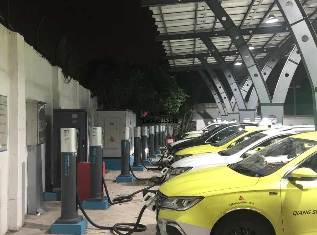 玉溪充電站膜結(jié)構(gòu)罩棚——玉溪膜結(jié)構(gòu)公司專(zhuān)業(yè)廠家