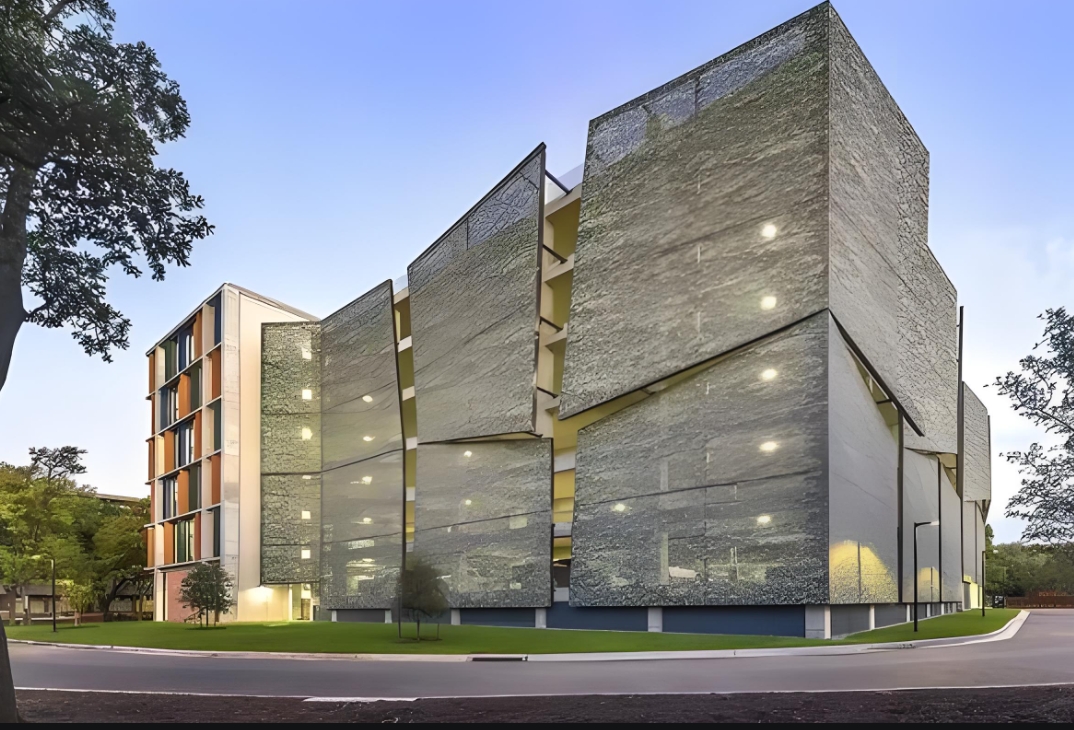 索膜結(jié)構(gòu)安裝工程什么樣？