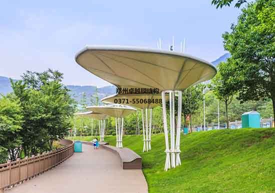 信陽(yáng)張拉膜籃球場(chǎng)遮陽(yáng)棚生產(chǎn)廠家設(shè)計(jì)施工【信陽(yáng)師范學(xué)院張拉膜籃球場(chǎng)遮陽(yáng)棚】等項(xiàng)目
