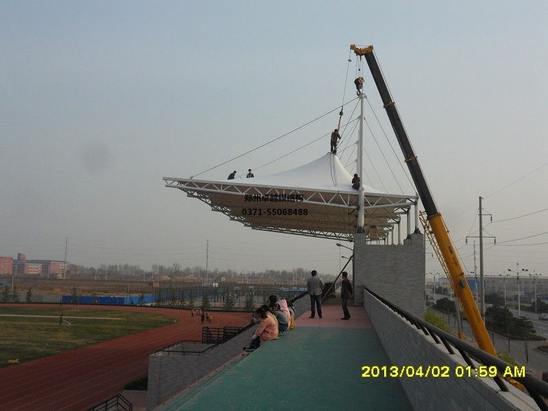 膜結(jié)構(gòu)出入口是如何安裝的？